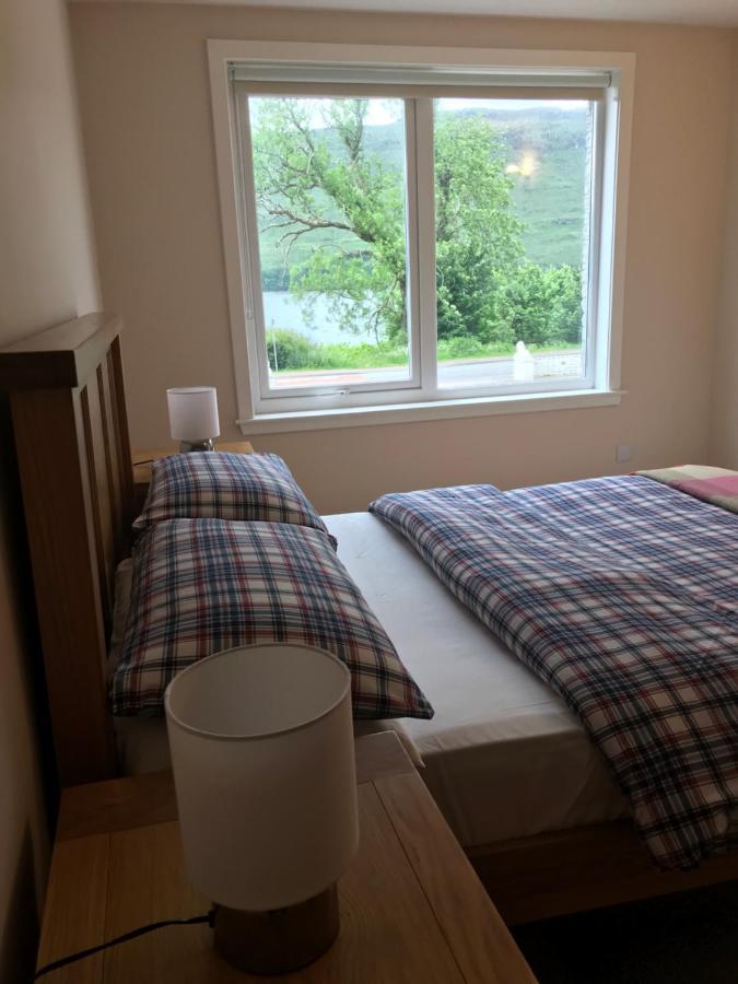 Borrodale, One Bedroom Apartment With Balcony And Loch View. Fort William Exterior photo
